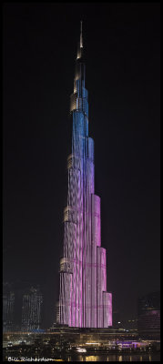 Burj Khalifa tower pink.jpg