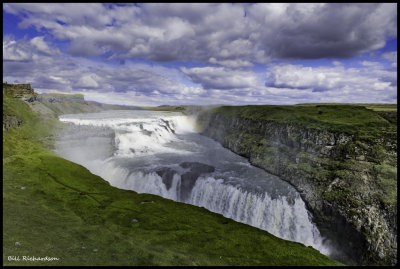 Gullfoss waterfall.jpg