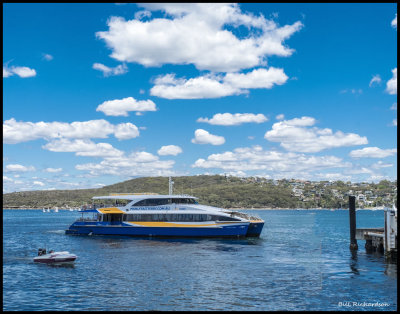 Manly beach ferry.jpg