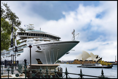Sydney ship in harbor.jpg