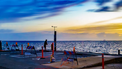 A7r_26690_FishingSafely.jpg