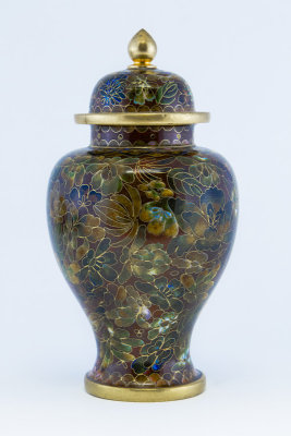 Vase 31 - 6 - An early Chinese purchase.  The 10,000 Flowers pattern.