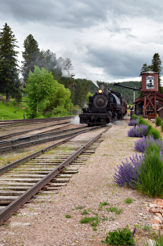 Trains aComin