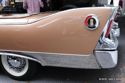 1960 Plymouth Fury Convertible - Fin