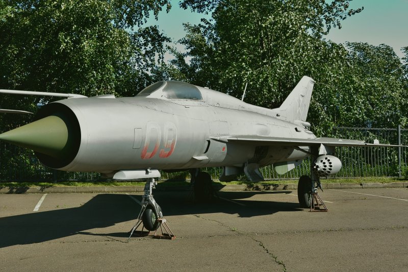 Front-line jet fighter Mig-21