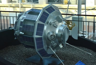 Model of automatic interplanetary station Luna-3