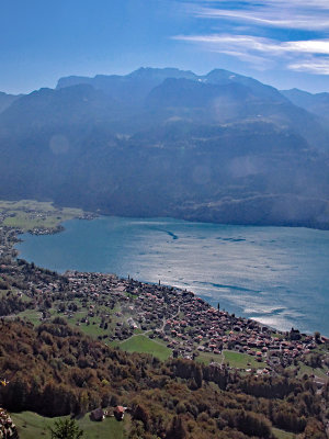 Looking down south we can see the town of Brienz at the lake