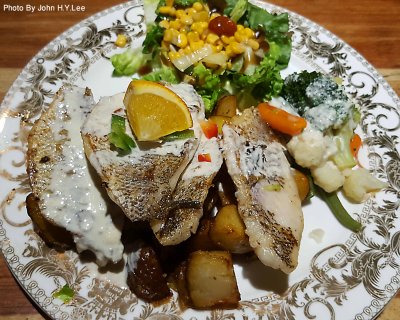 Pan Seared Snapper With Roasted Potatoes.jpg