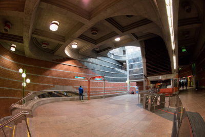 RM_170503-25-Mtro-Outremont.jpg