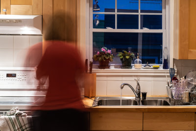 PD-Le fantme dans la cuisine.jpg