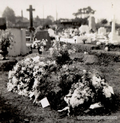 Grave in Arksey Cemetery