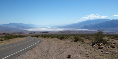 Panorama - View into Death Valley from the Beatty Cutoff Road