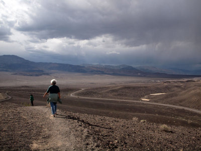 Hiking around Ubehebe Crater, Death Valley