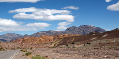 Earth and sky, Death Valley