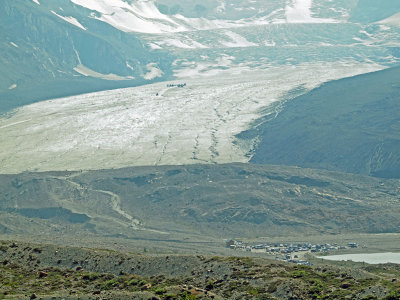 View of the Athabasca Glacier