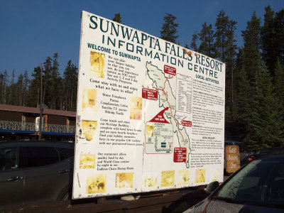 Sunwapta Fall Resort information