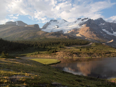 Morning at the Columbia Icefield