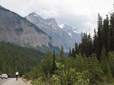 Riding beside the mountains on the Icefield Parkway