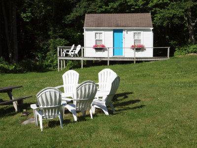 A cabin for the Lincolnville motel