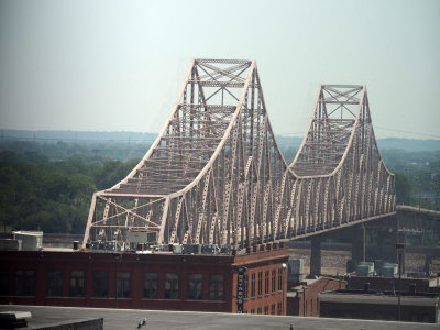 MLK bridge across the Mississippi from the apartment
