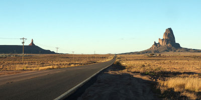 (View in ORIGINAL size) On Navajo land headed towards Monument Valley