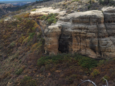 Mesa Verde NP - The path down to Step House Cliff Dwelling 