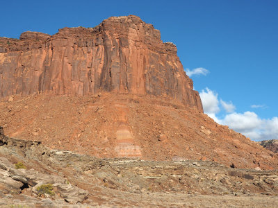 Massive formation beside road leaving Needles District, Canyonlands NP