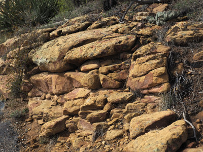 The yellow rock at Mesa Verde NP