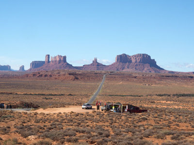 The view of Monument Valley heading west on US 163