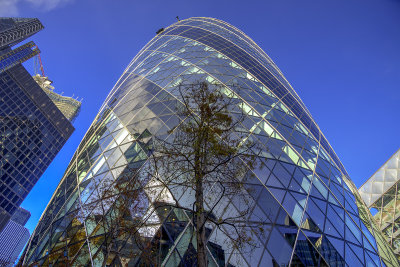 30 St. Mary Axe (2004) 591 feet