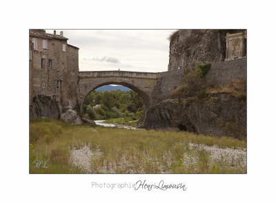 2017 09 IMG_0680 Vaison la romaine Village.jpg