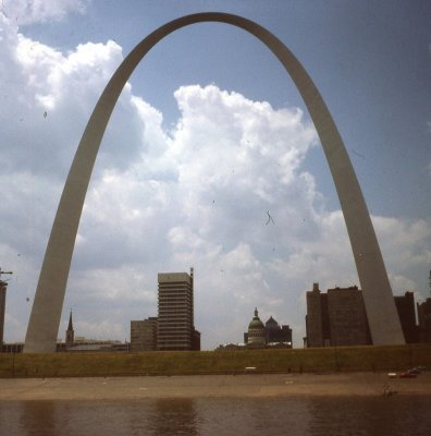 St. Louis Arch (1967) 