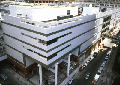 Construction of the St. Louis Centre (1984)