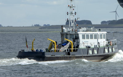 Research / Supply Vessels