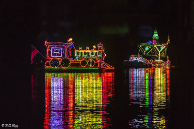 Willow Lake Lighted Boat Parade  43