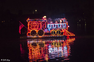 Willow Lake Lighted Boat Parade  48