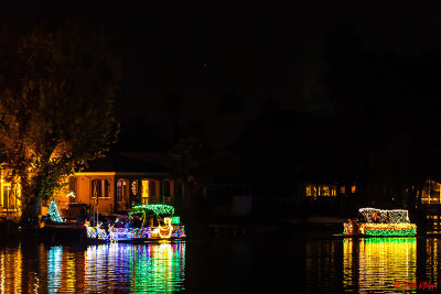 Willow Lake Lighted Boat Parade  107