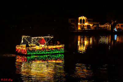 Willow Lake Lighted Boat Parade  123