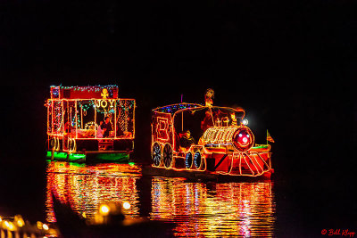 Willow Lake Lighted Boat Parade  134