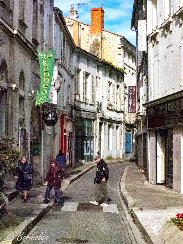 Angoulme Street