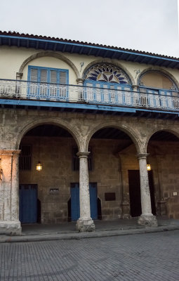 Old Building (Plaza Vieja)