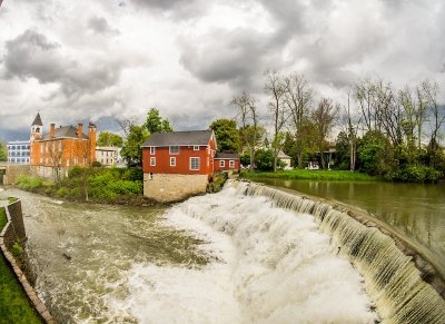 landscape / architecture / water / wide angle