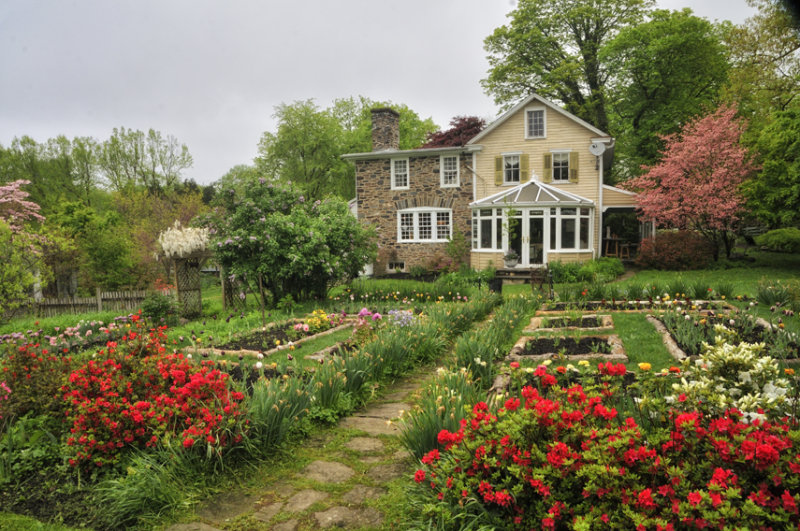 Cedar Ridge Farmhouse