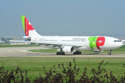 TAP Airbus A330-200 CS-TOG