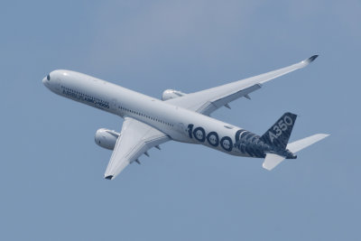 Airbus Industries Airbus A350-1000 Carbon livery F-WLXV