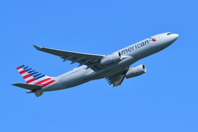 American Airbus A330-200 N293AY