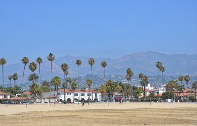 Santa Barbara - between the mountains and the Pacific