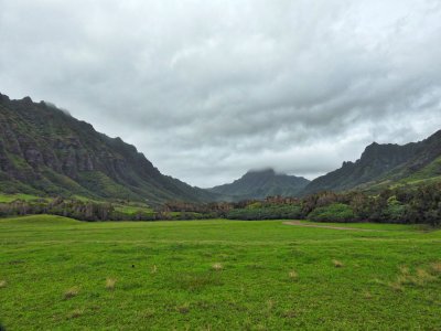Kaaawa Valley in Kualoa Ranch, Oahu