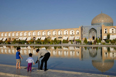 Esfahan, Masjed-e Sheikh Lotfollah at Nasqh-e Jahan Square