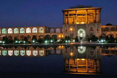 Esfahan, Ali Qapu Palace in Nasqh-e Jahan Square